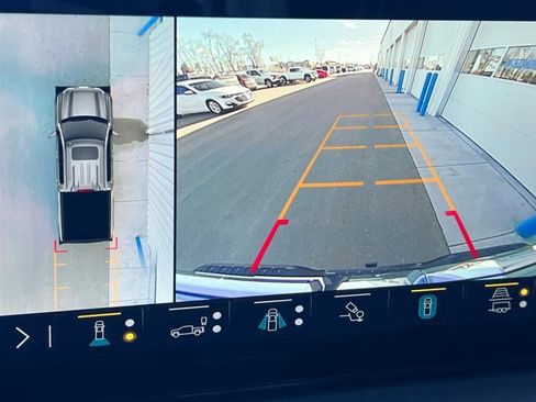 Certified 2023 GMC Sierra 1500 Denali Ultimate image 17