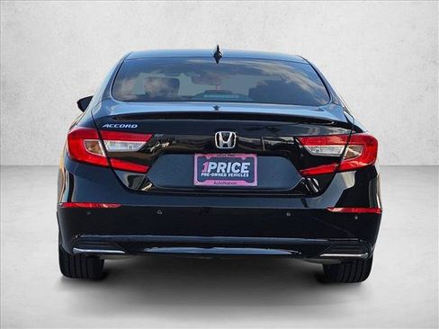 Used 2022 Honda Accord EX-L image 6
