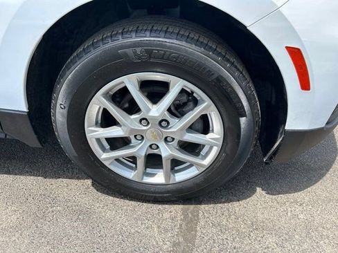 Used 2023 Chevrolet Equinox LS w/ LS Convenience Package FWD image 44