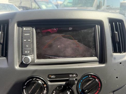 Used 2021 Nissan NV200 S image 17
