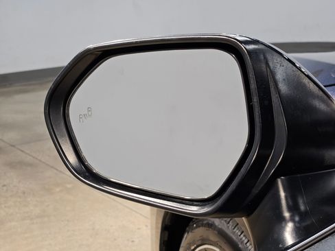 Used 2020 Toyota Camry XSE image 22