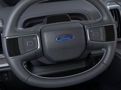 New 2026 Ford Expedition Platinum image 12