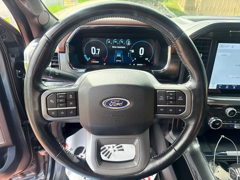 Used 2022 Ford F150 Lariat AWD/4WD image 14