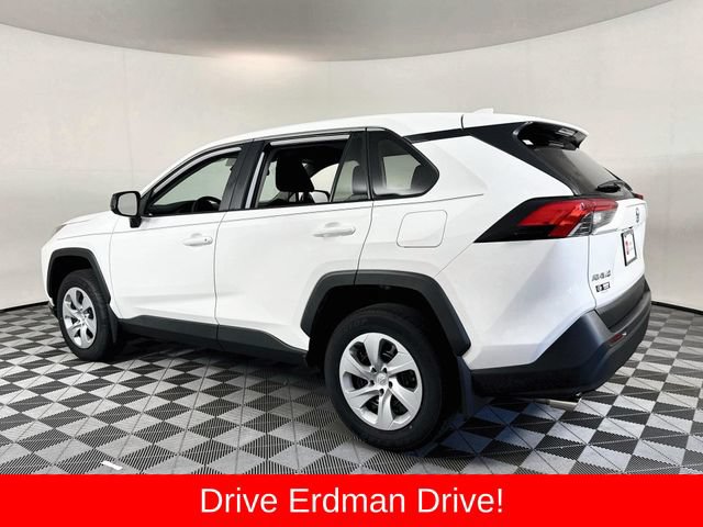 Certified 2025 Toyota RAV4 LE FWD image 20