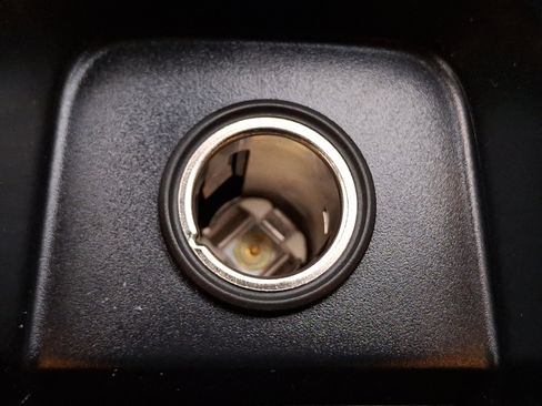 New 2025 Volvo XC60 T8 Plus w/ Protection Package Premier image 17