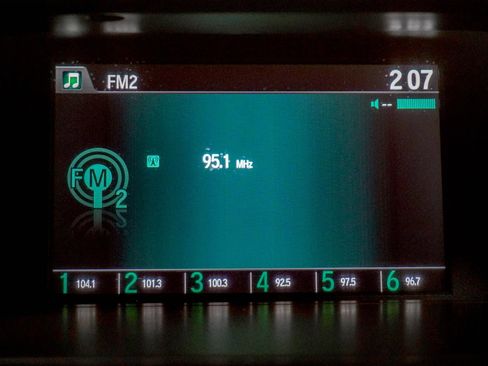 Used 2016 Honda Accord Sport image 25