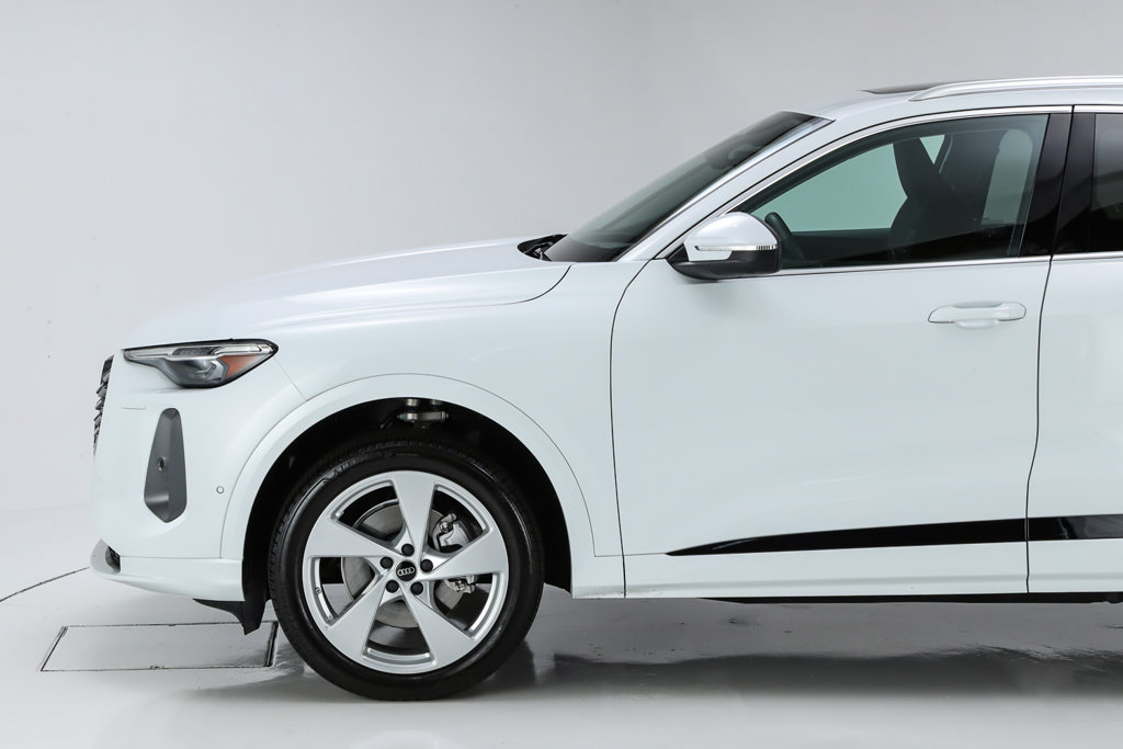 Used 2025 Audi Q5 Premium Plus AWD/4WD image 48