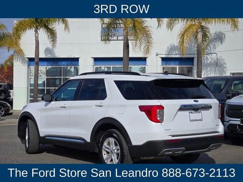 Certified 2024 Ford Explorer XLT w/ Equipment Group 202A image 7