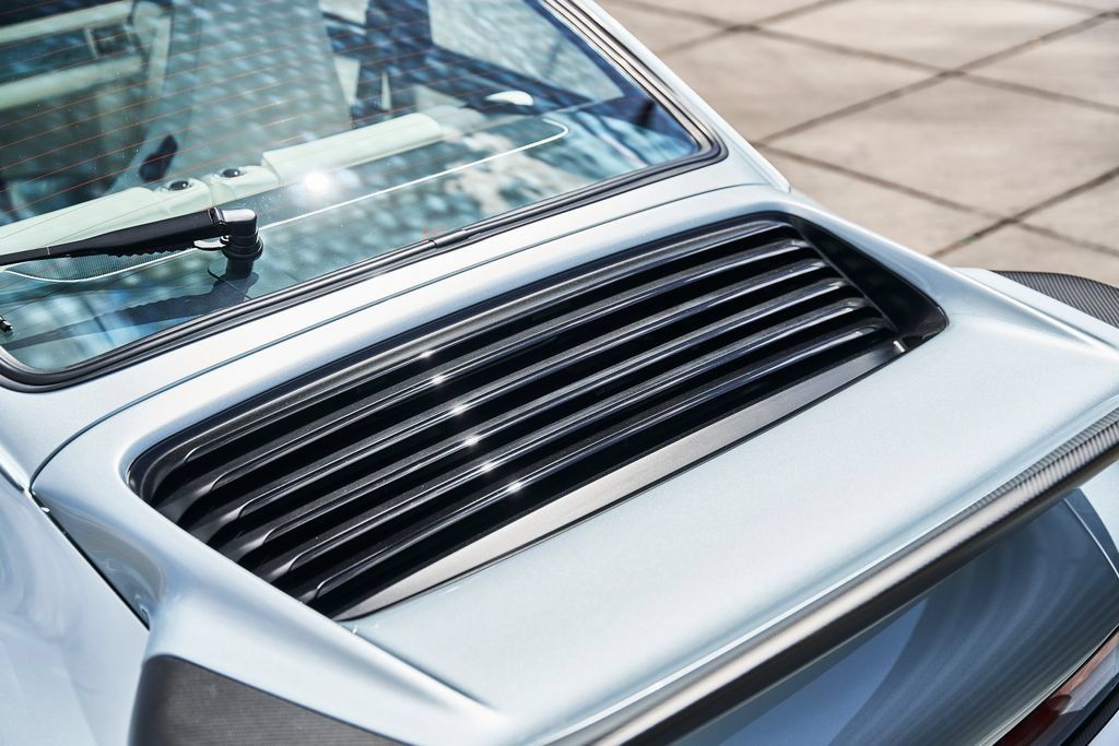 Used 1990 Porsche 911 Carrera image 12