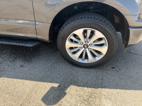 Used 2018 Ford F150 XL w/ Equipment Group 101A Mid AWD/4WD image 31