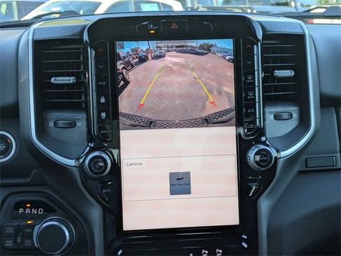 New 2026 RAM 1500 4x4 Crew Cab image 19