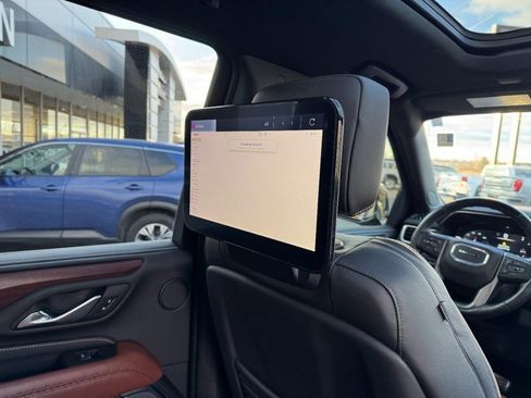 Used 2024 GMC Yukon Denali Ultimate image 21