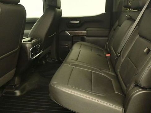 Used 2021 Chevrolet Silverado 1500 LTZ w/ Technology Package AWD/4WD image 10
