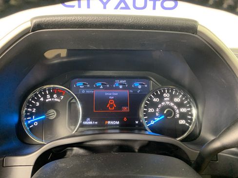Used 2017 Ford F150 Lariat w/ FX4 Off-Road Package AWD/4WD image 22