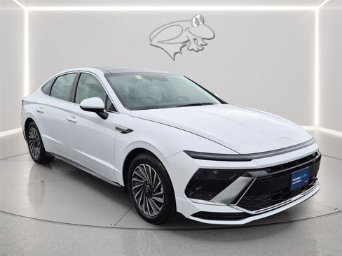 Used 2026 Hyundai Sonata SEL FWD image 8