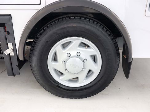 Used 2023 Ford E-350 and Econoline 350 Super Duty w/ Power Windows & Locks Group RWD image 28