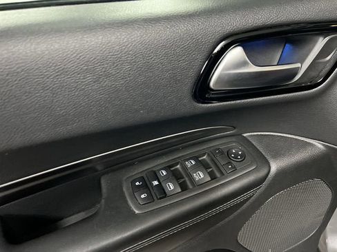 Used 2022 Dodge Durango SXT AWD/4WD image 22