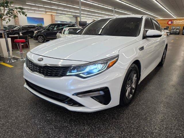 Used 2019 Kia Optima LX FWD image 2