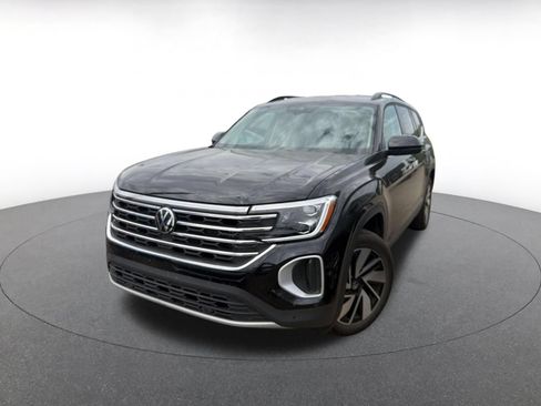 Used 2026 Volkswagen Atlas SE AWD/4WD image 3