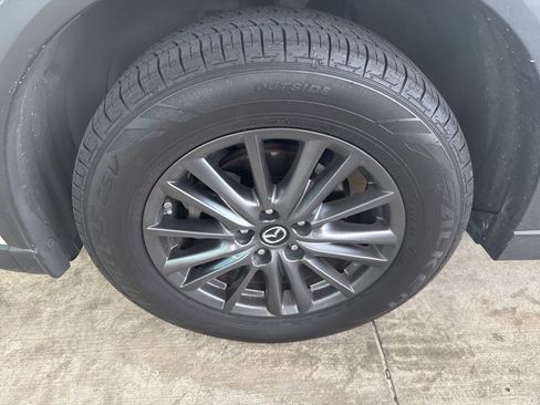 Used 2020 MAZDA CX-5 Touring image 2