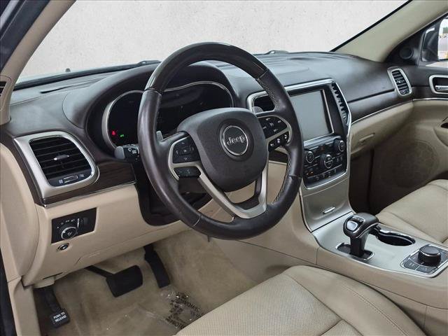 Used 2014 Jeep Grand Cherokee Overland w/ Advanced Technology Group AWD/4WD image 10