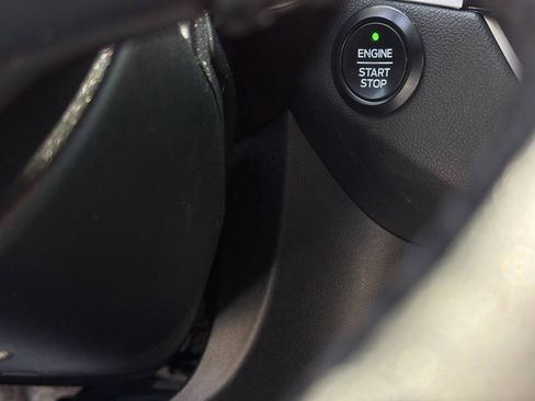Used 2020 Ford Escape SE Sport AWD/4WD image 20