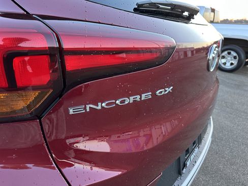 Used 2023 Buick Encore GX Preferred image 10