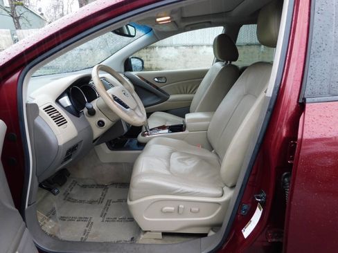 Used 2010 Nissan Murano LE w/ Navigation Pkg image 9