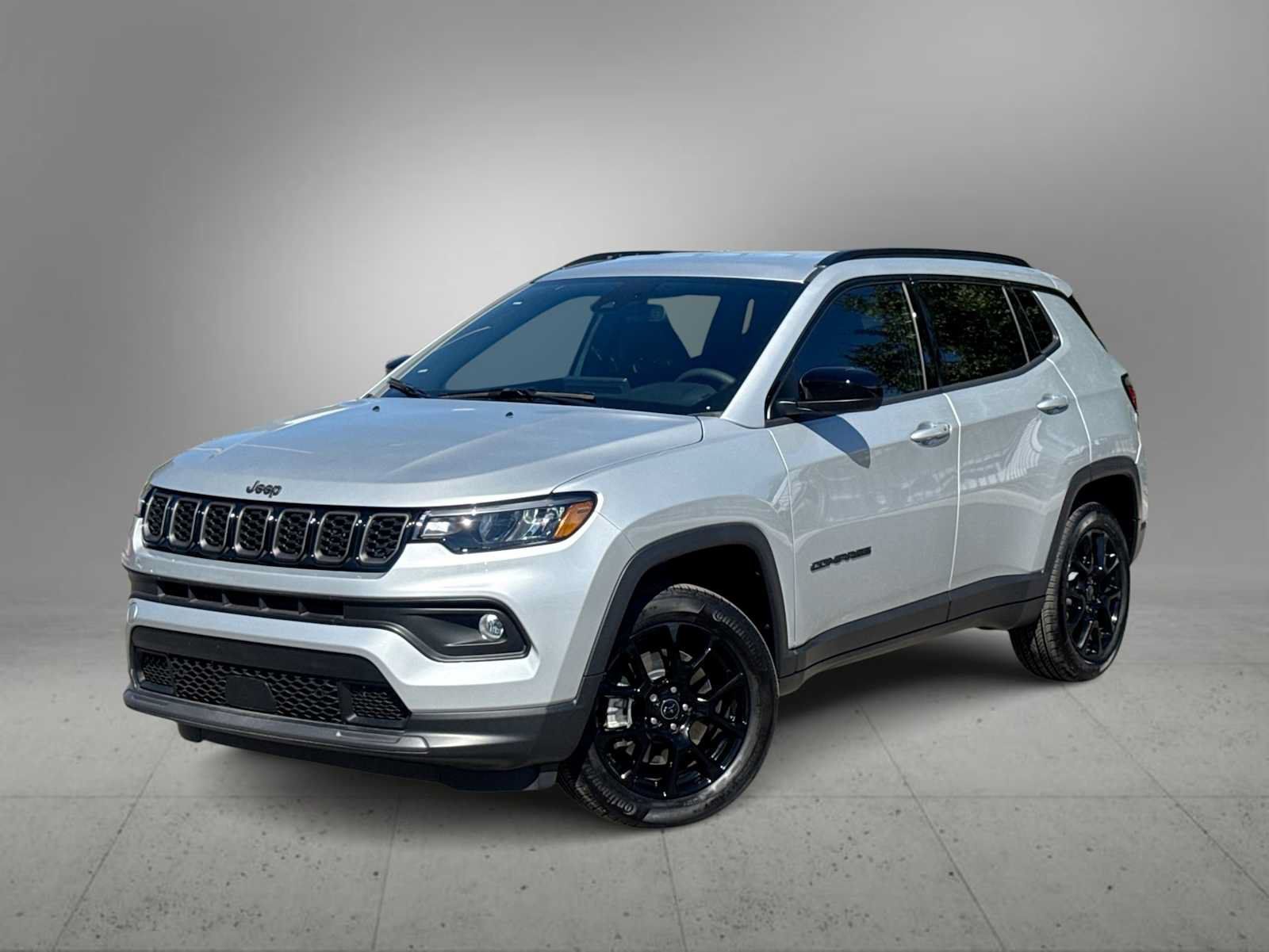 Used 2026 Jeep Compass Latitude AWD/4WD image 1