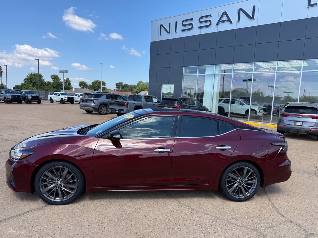Used 2019 Nissan Maxima Platinum w/ Reserve Package FWD image 2
