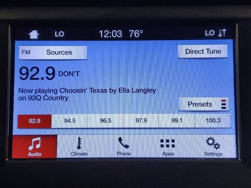 Used 2019 Ford Fusion SE FWD image 25