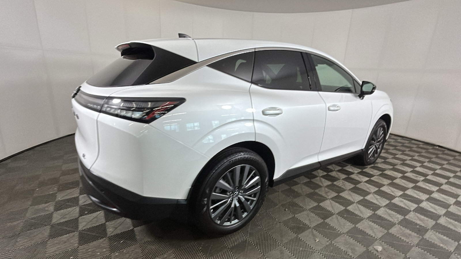Used 2026 Nissan Murano SL AWD/4WD image 3