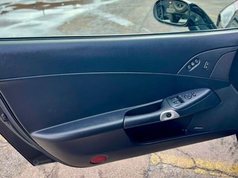 Used 2010 Chevrolet Corvette Grand Sport w/ Preferred Equipment Group image 13