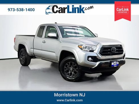 Used 2022 Toyota Tacoma SR5 AWD/4WD image 1