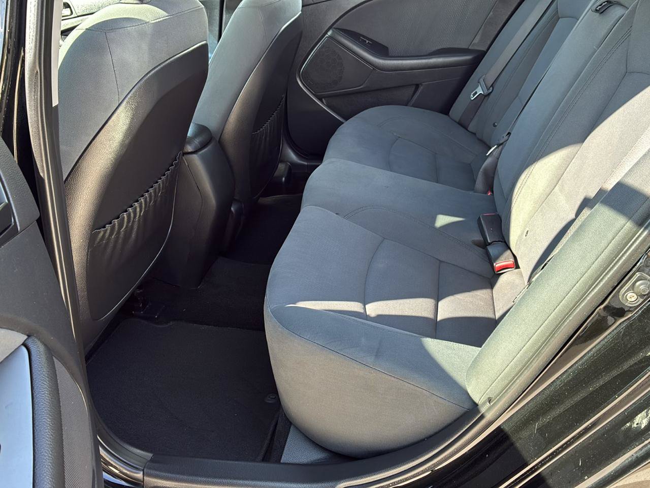 Used 2015 Kia Optima LX w/ LX Convenience Plus Package FWD image 18