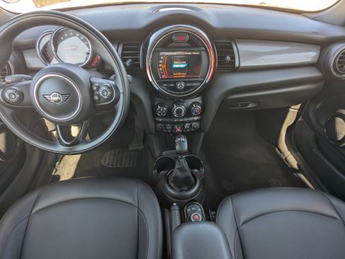 Used 2019 MINI Cooper Convertible image 19