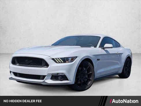 Used 2016 Ford Mustang GT RWD image 1