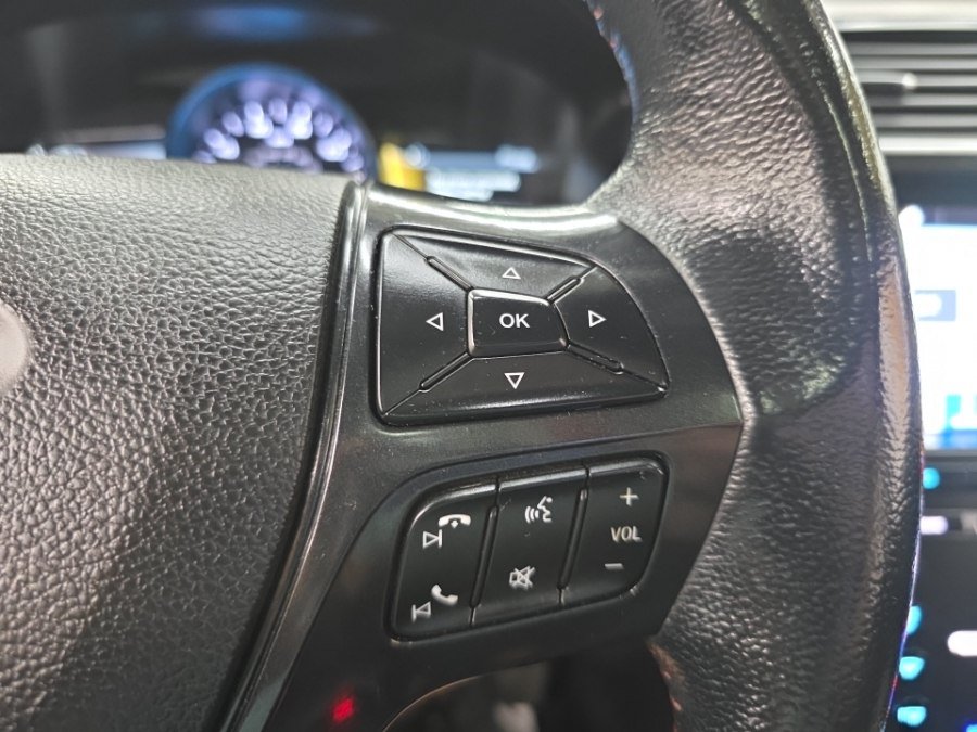 Used 2018 Ford Explorer Sport w/ Equipment Group 401A AWD/4WD image 27