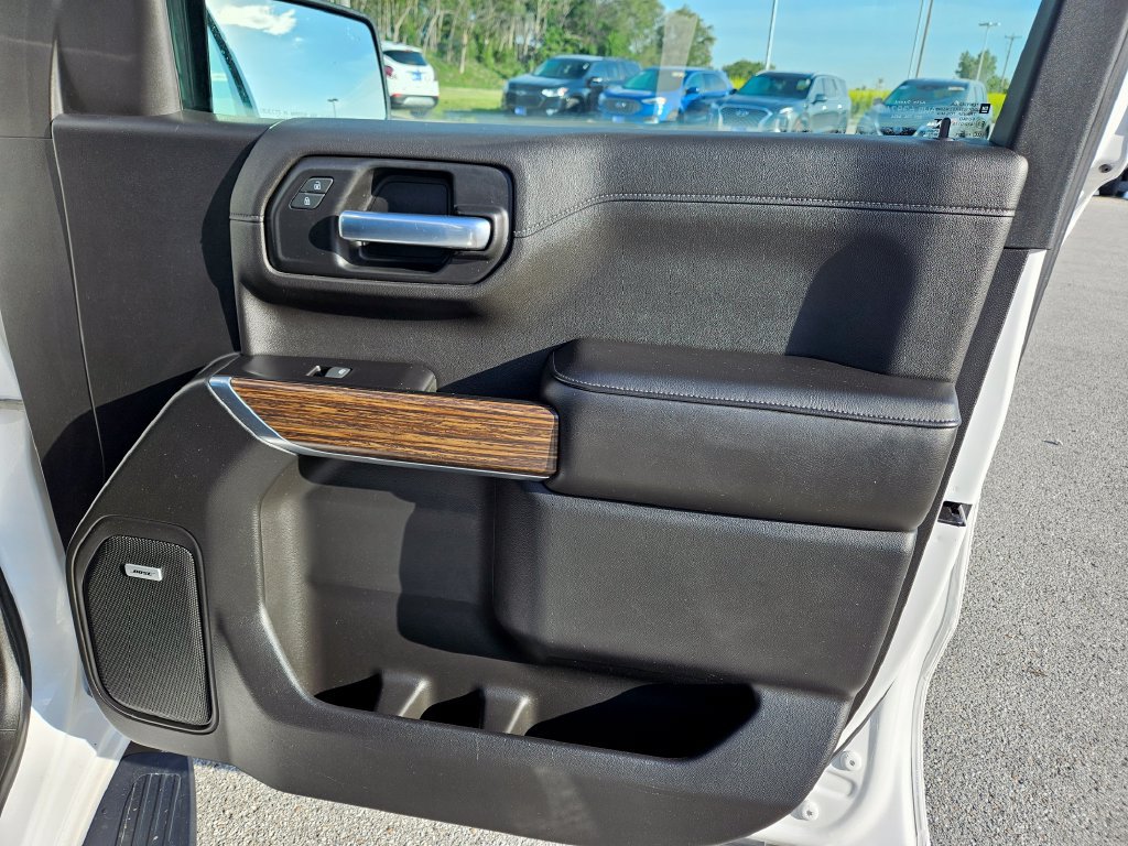 Used 2019 Chevrolet Silverado 1500 High Country w/ Technology Package AWD/4WD image 33