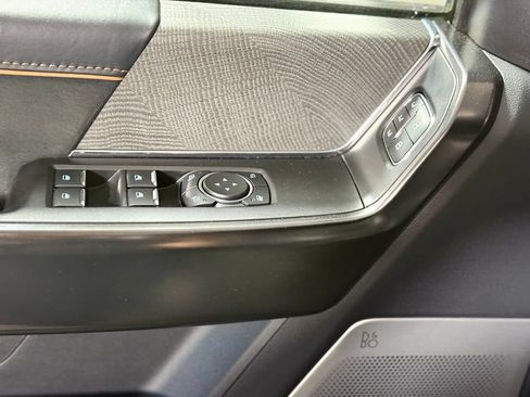 Used 2022 Ford F150 Platinum AWD/4WD image 21