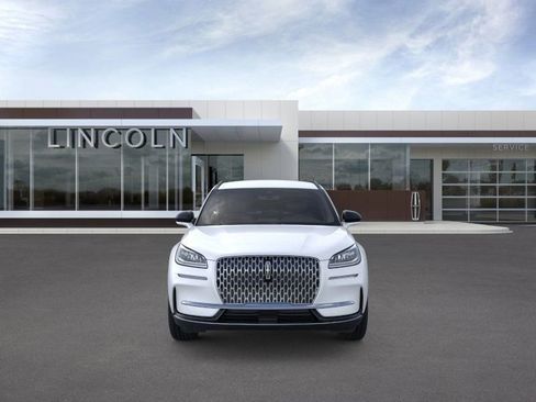 Used 2026 Lincoln Corsair Premiere image 6