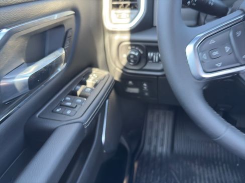 New 2026 RAM 1500 Laramie w/ Night Edition AWD/4WD image 19