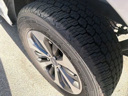 Used 2019 Ford F150 XL w/ Equipment Group 101A Mid RWD image 12