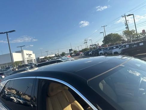 Used 2025 Cadillac Escalade IQ Luxury 2 AWD/4WD image 11
