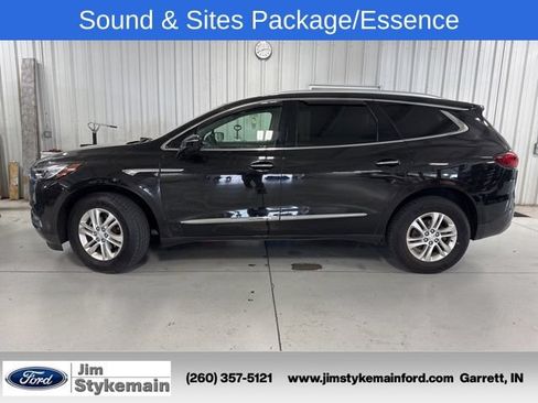Used 2020 Buick Enclave Essence w/ Sound and Sites Package FWD image 2