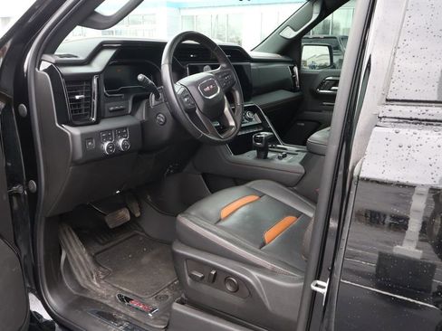 Used 2022 GMC Sierra 1500 AT4 w/ AT4 Premium Package image 13