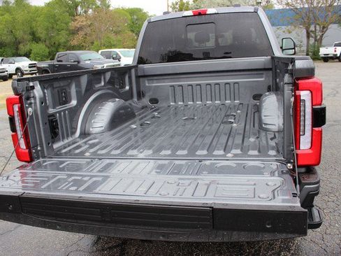 Used 2024 Ford F350 Platinum AWD/4WD image 15