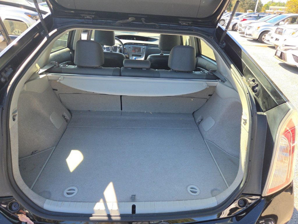 Used 2013 Toyota Prius Four FWD image 12