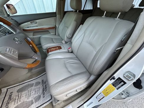 Used 2004 Lexus RX 330 FWD image 11