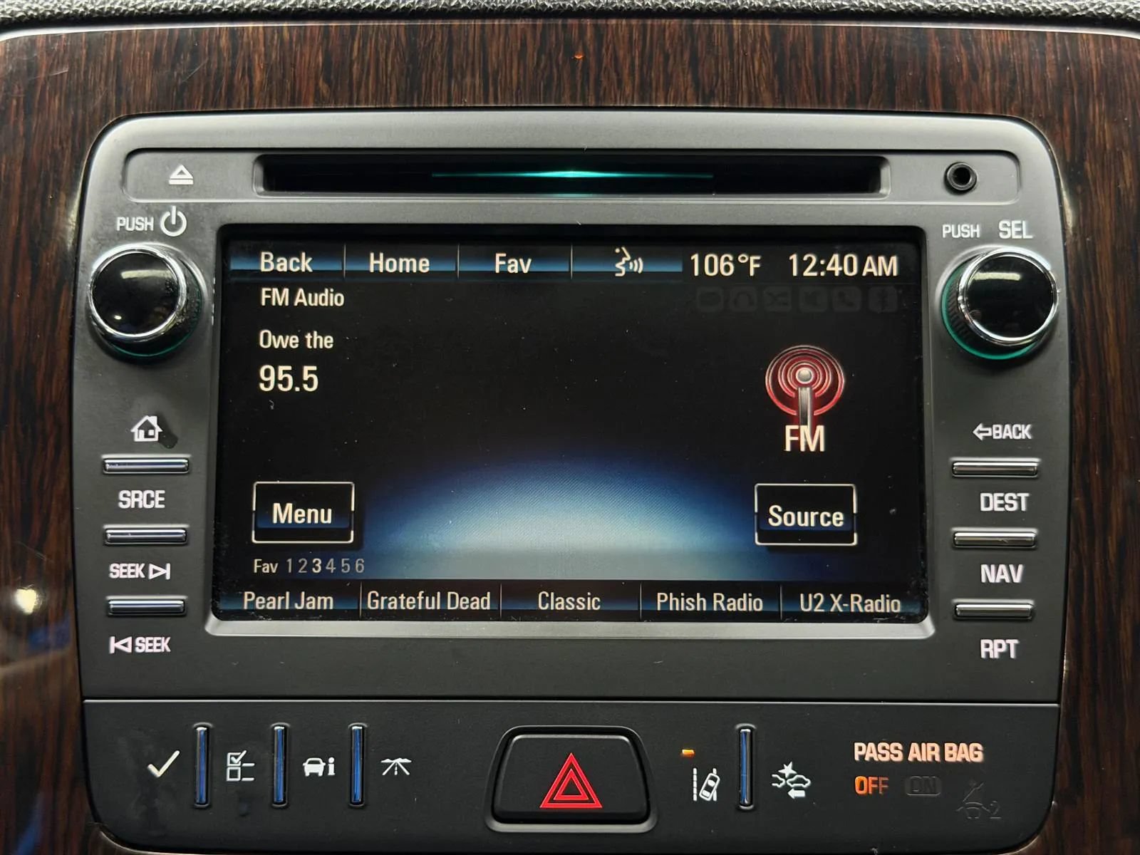 Used 2017 Chevrolet Traverse Premier FWD image 43